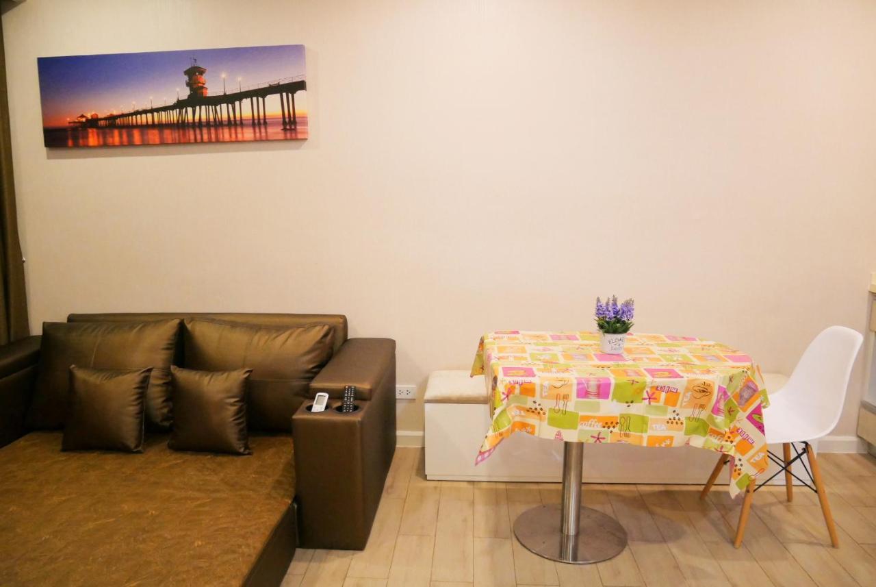 Seven Seas Resort Pattaya&Sofa bed Pantai Jomtien Bagian luar foto