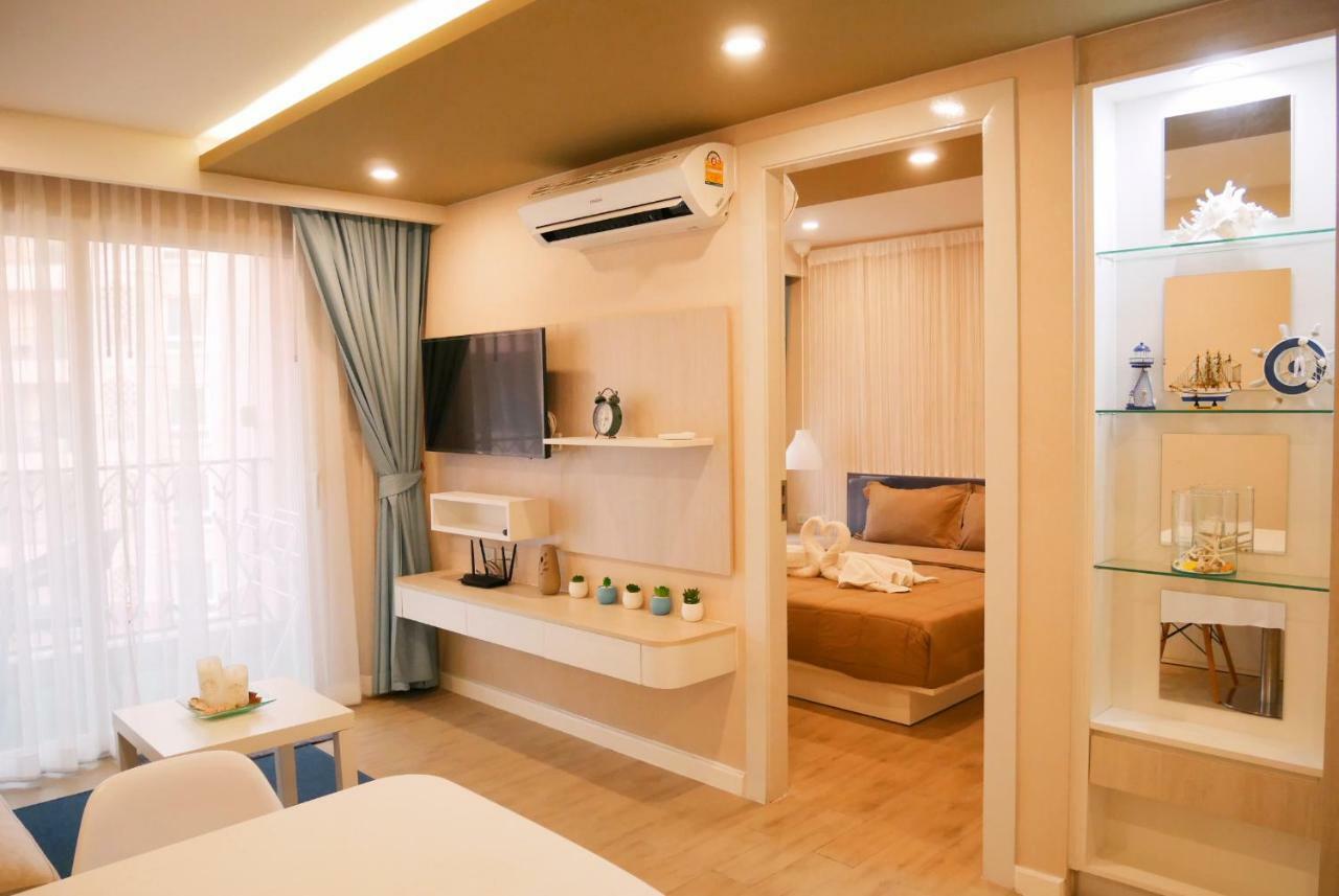 Seven Seas Resort Pattaya&Sofa bed Pantai Jomtien Bagian luar foto