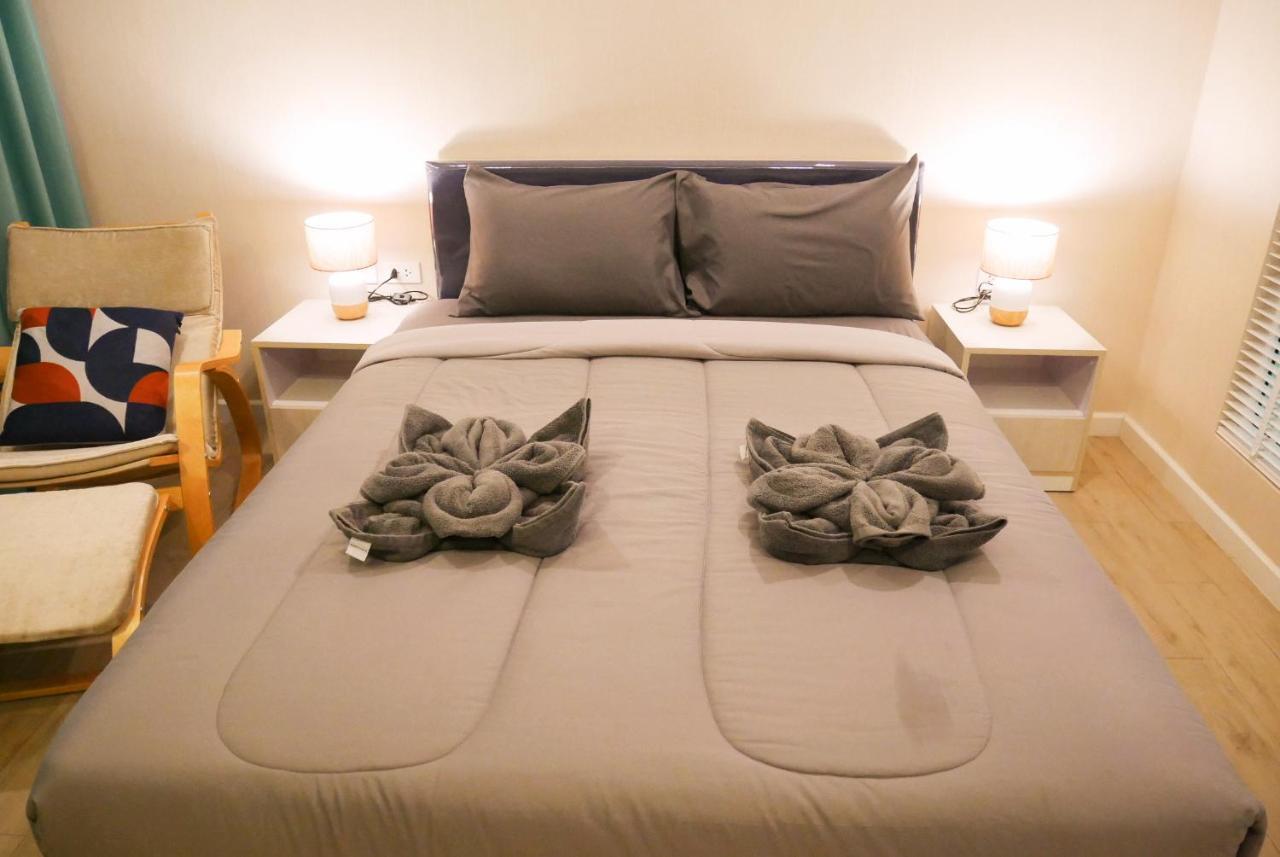 Seven Seas Resort Pattaya&Sofa bed Pantai Jomtien Bagian luar foto
